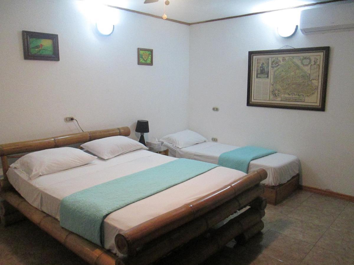 Hotel Bugabutik Puerto Viejo de Talamanca Luaran gambar