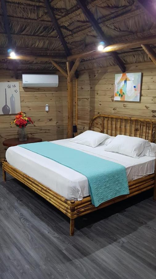 Hotel Bugabutik Puerto Viejo de Talamanca Luaran gambar