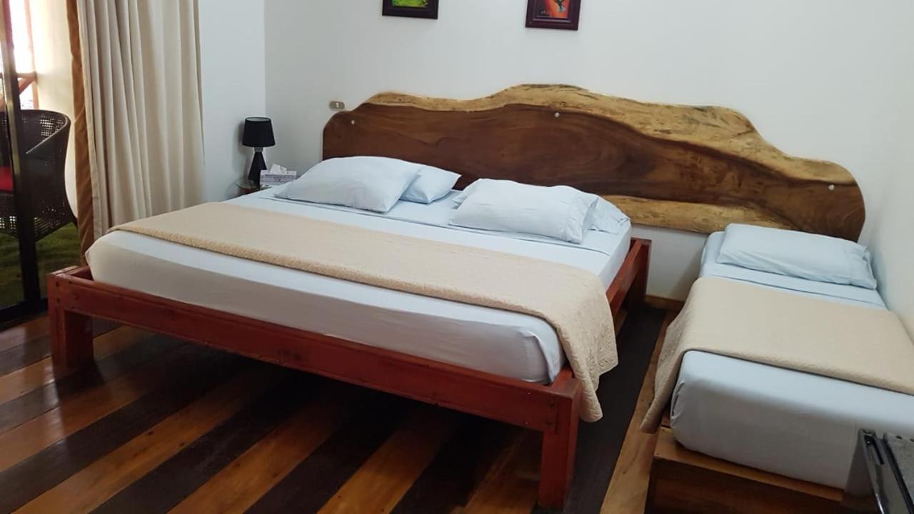 Hotel Bugabutik Puerto Viejo de Talamanca Luaran gambar