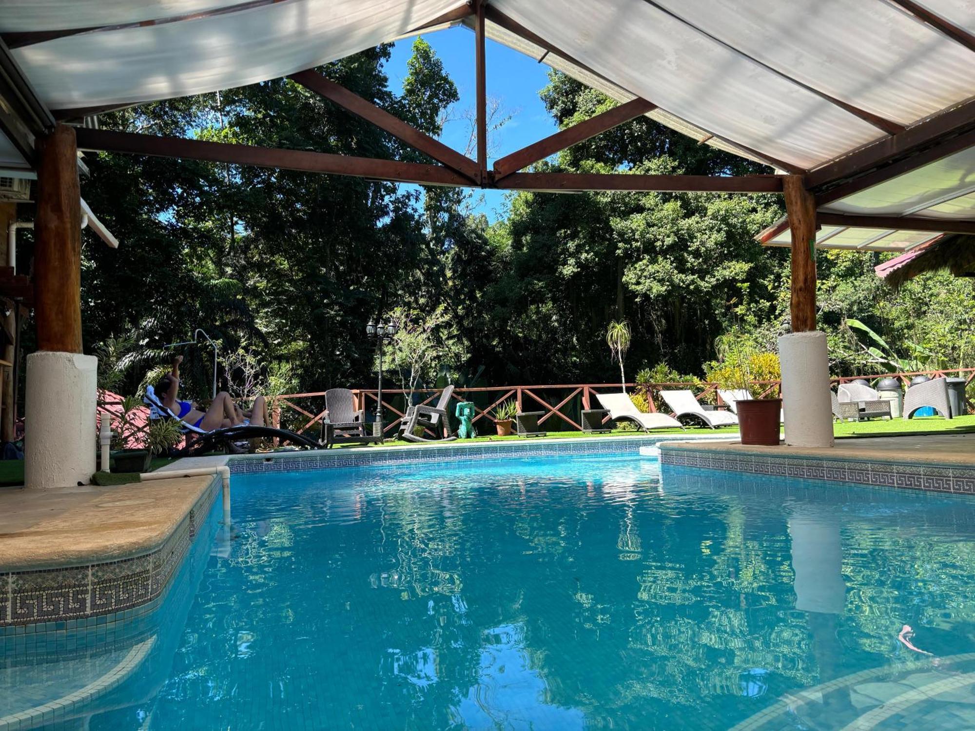 Hotel Bugabutik Puerto Viejo de Talamanca Luaran gambar