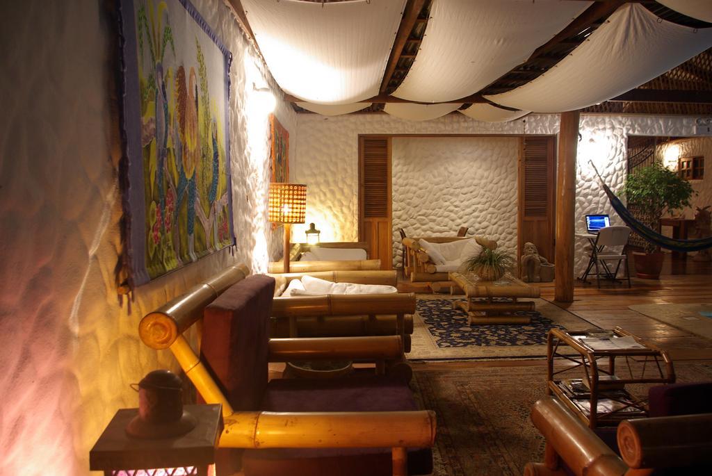 Hotel Bugabutik Puerto Viejo de Talamanca Luaran gambar